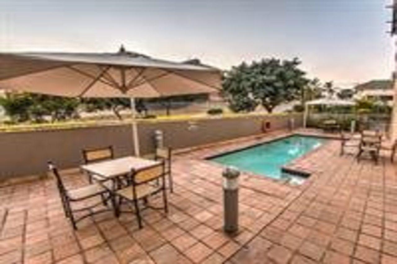 Road Lodge Umhlanga Ridge Durban Esterno foto