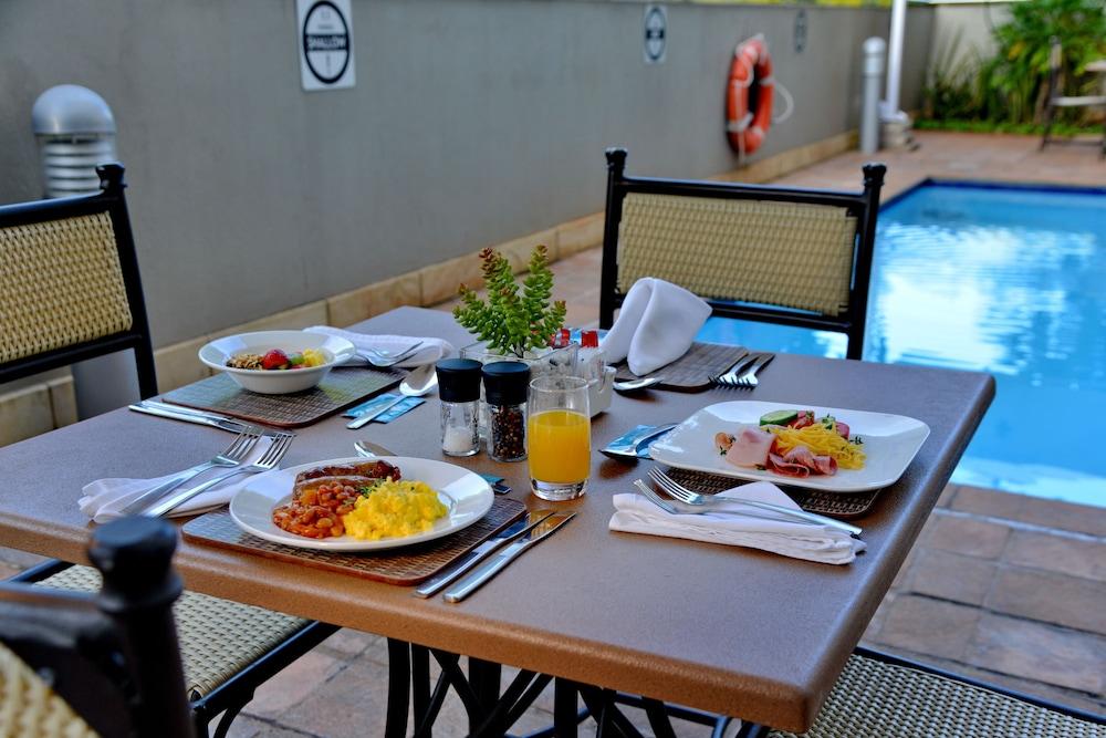 Road Lodge Umhlanga Ridge Durban Esterno foto